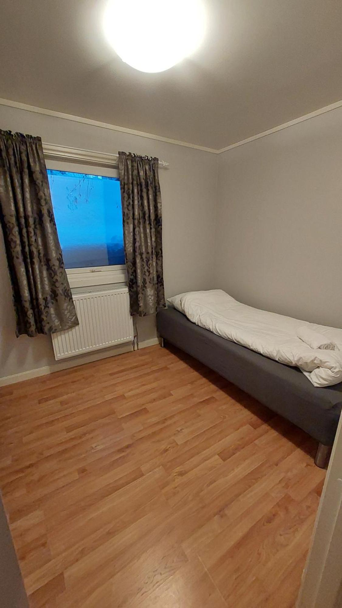 Lyngen Apartments Lyngseidet Bagian luar foto